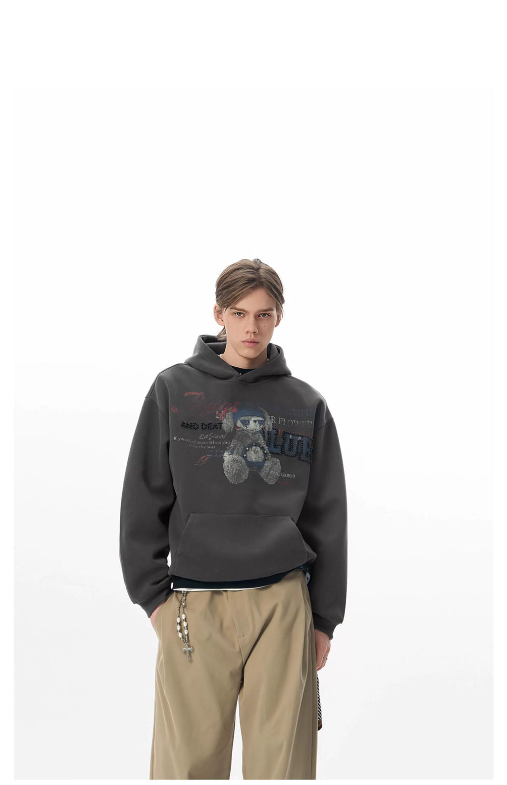 JHYQ Retro Bear Bead Print Hoodie