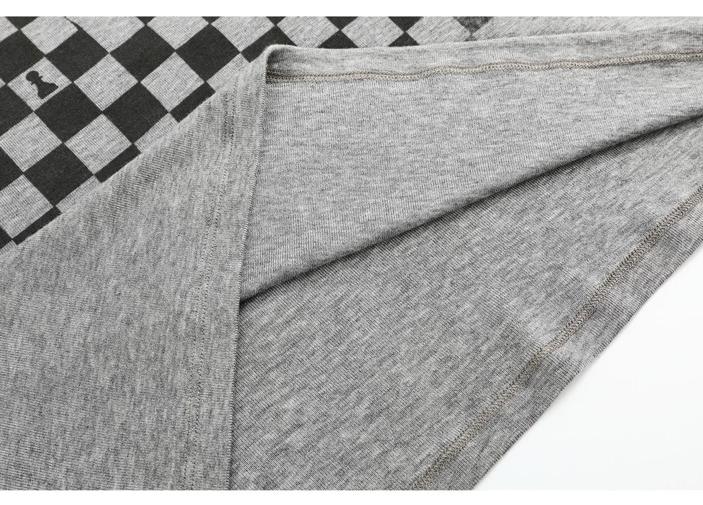 No E Mosen Checkerboard Portrait Print Big Neckline Loose Tee