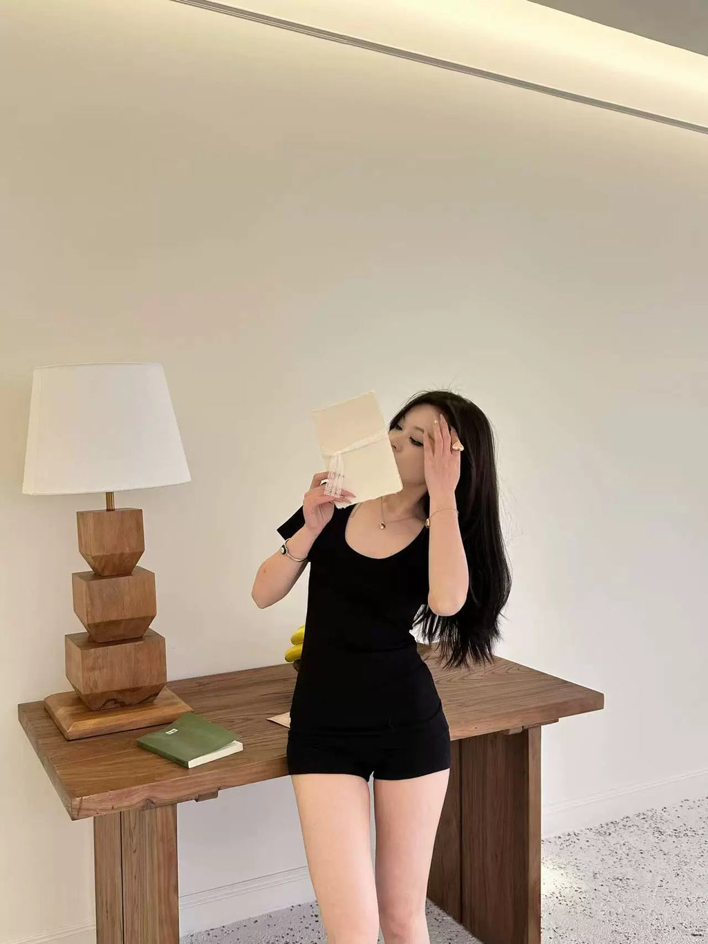 Popchee Comfortable U Neck Slim Tee