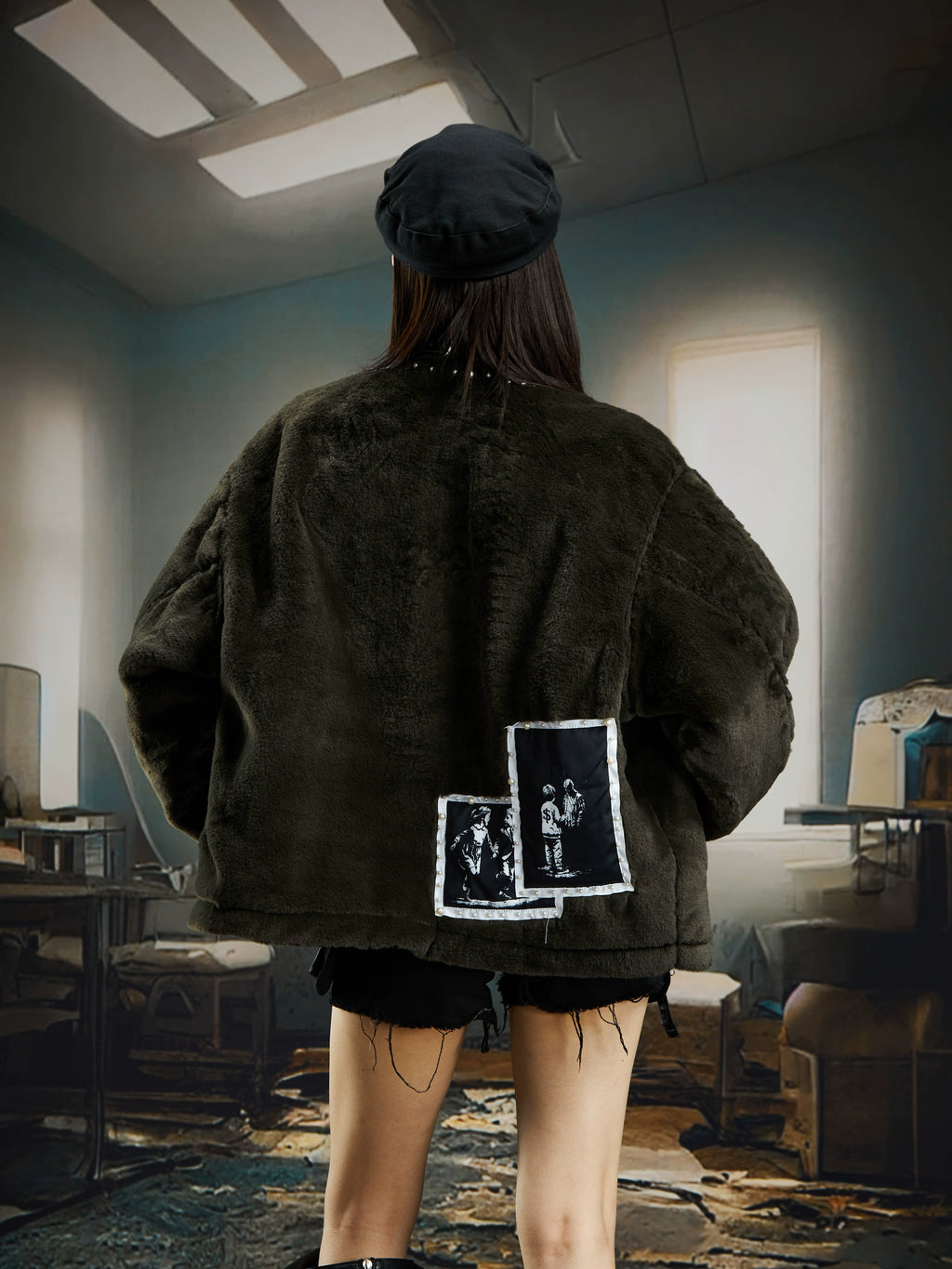 NOMANIAI Plush Comic Patch Short Padded Jacket