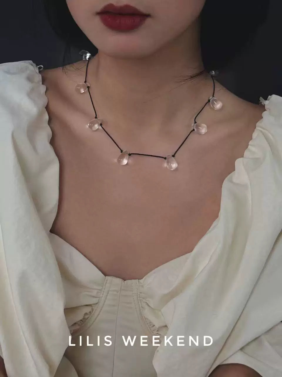 Lilis Weekend Niche Water Drop Beaded Necklace