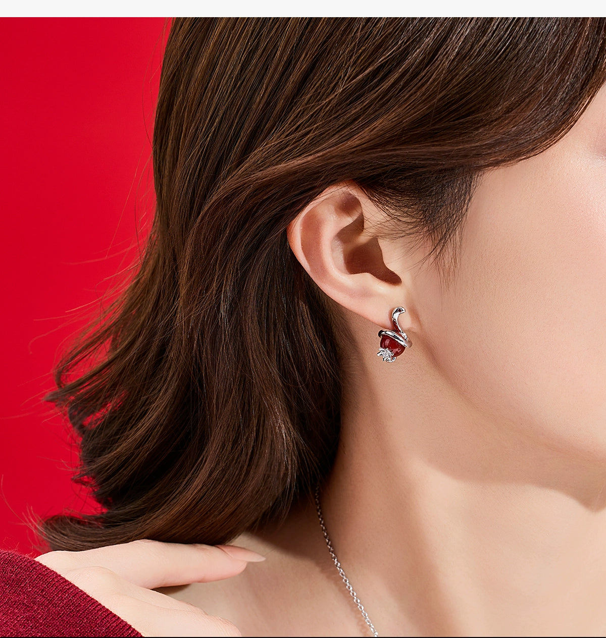 DODOGOGO Spirit Snake Light Luxury Premium Earrings