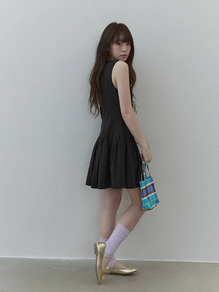 VOOE Drawstring Pleated Dress