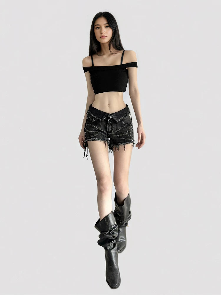 FUNOFF Vintage Riveted Burr-edged Low-rise Denim Shorts