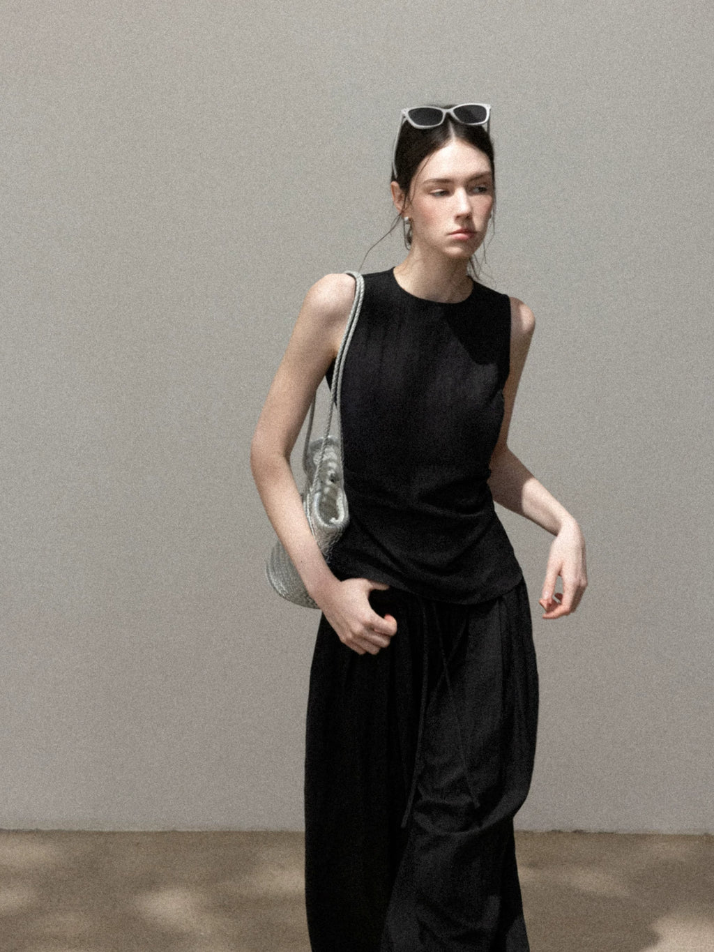 Cantonstory Crew Neck Skinny Sling Tank Top Casual Pants Set