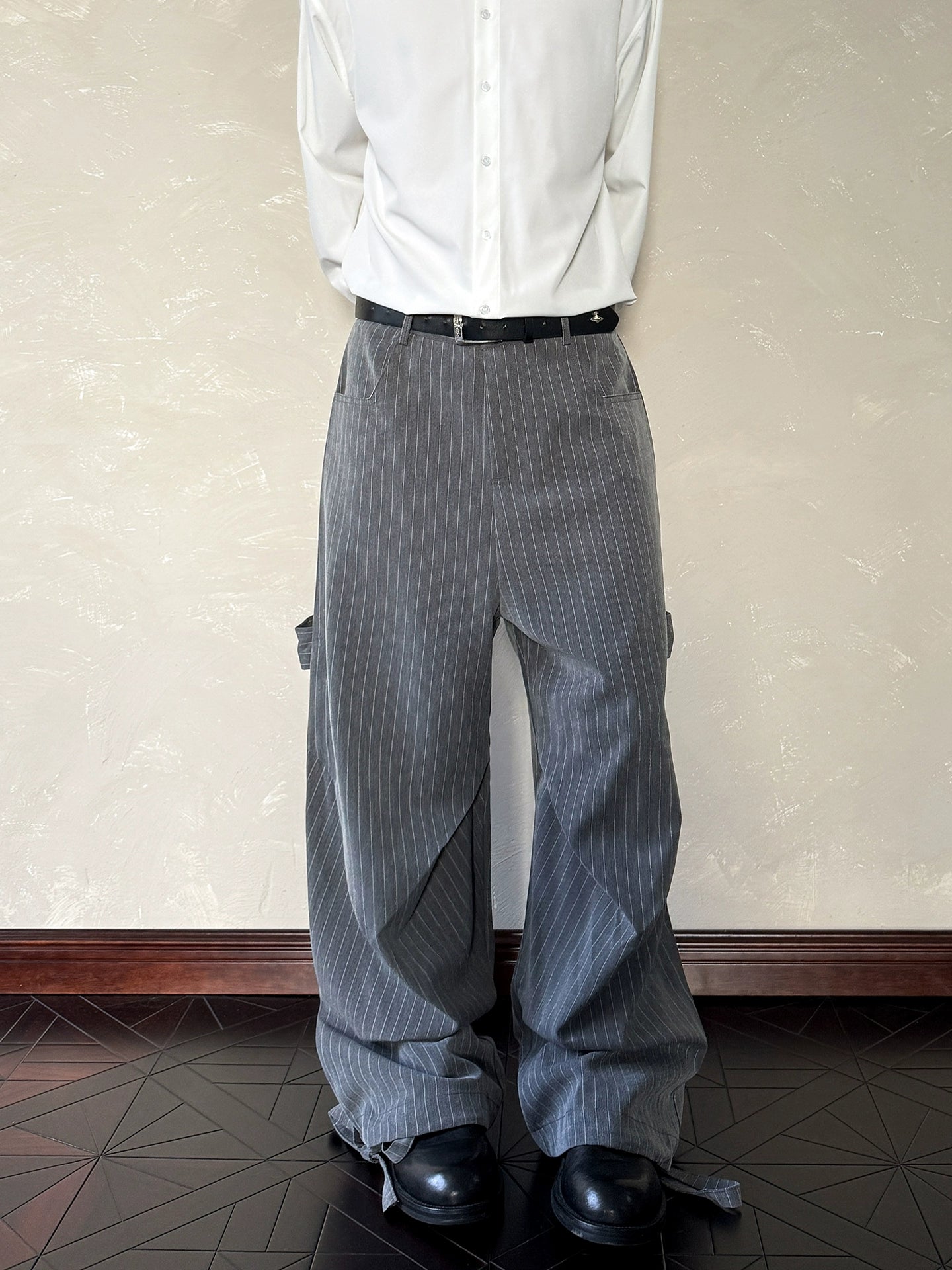 A PUEE Vertical Striped Pleated Slacks