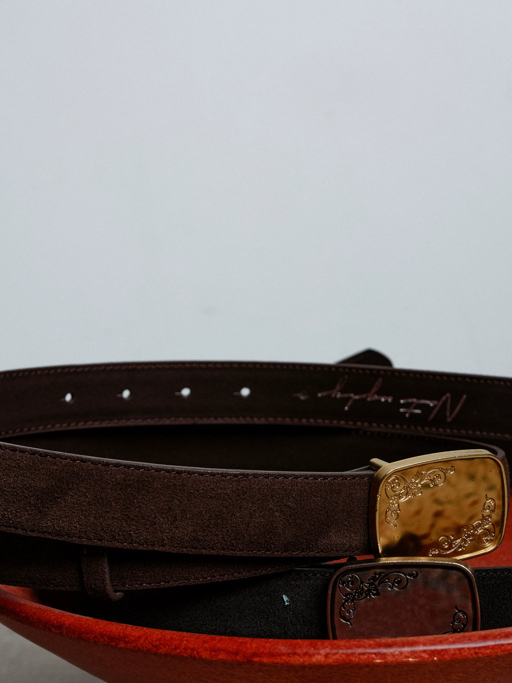NOT UGLY Anti-Cashmere Electroplated Vine Relief Two-Tone Cowhide Belt