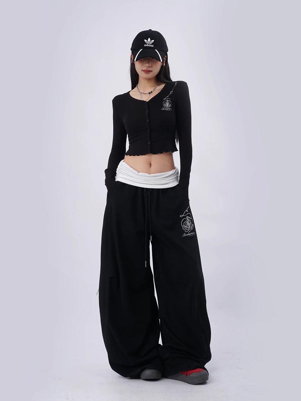 SAMUSAN Casual Rose Embroidered Sports Suit