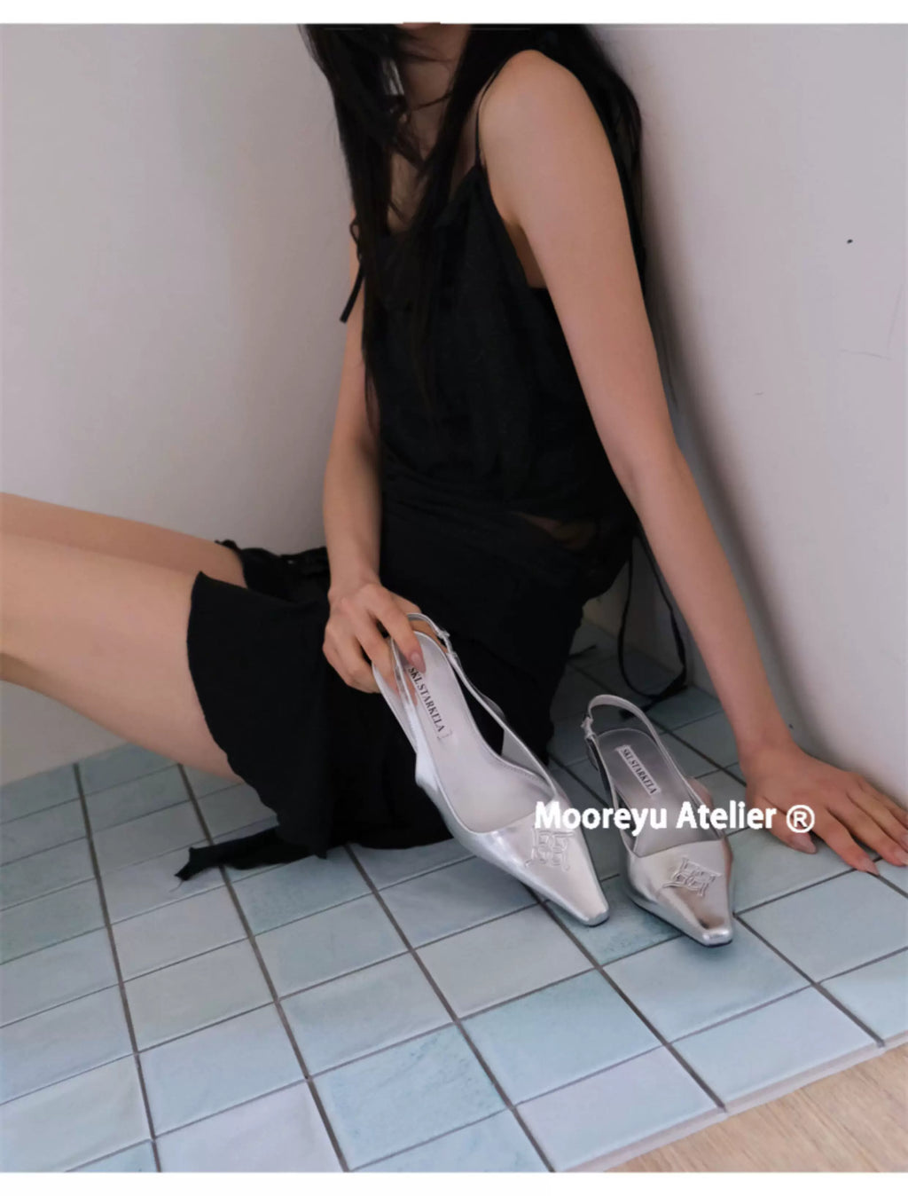 Mooreyu Pointed-toed Thin-heeled Shallow-mouth Single Shoes