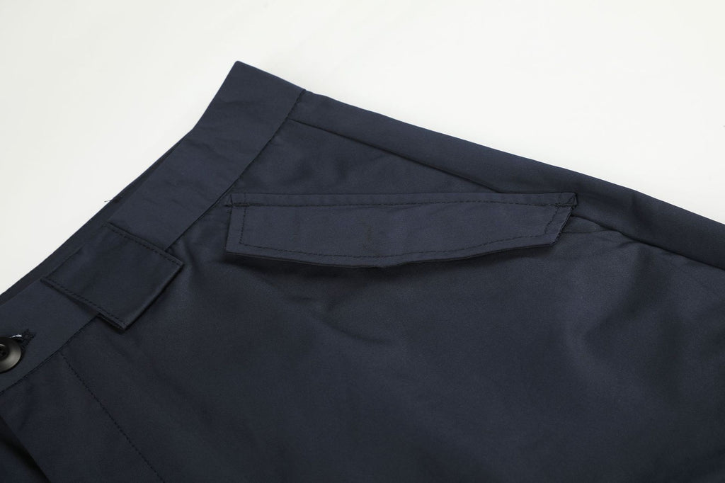 11KN Loose Laminated Large Pocket Reflective Straight Pants