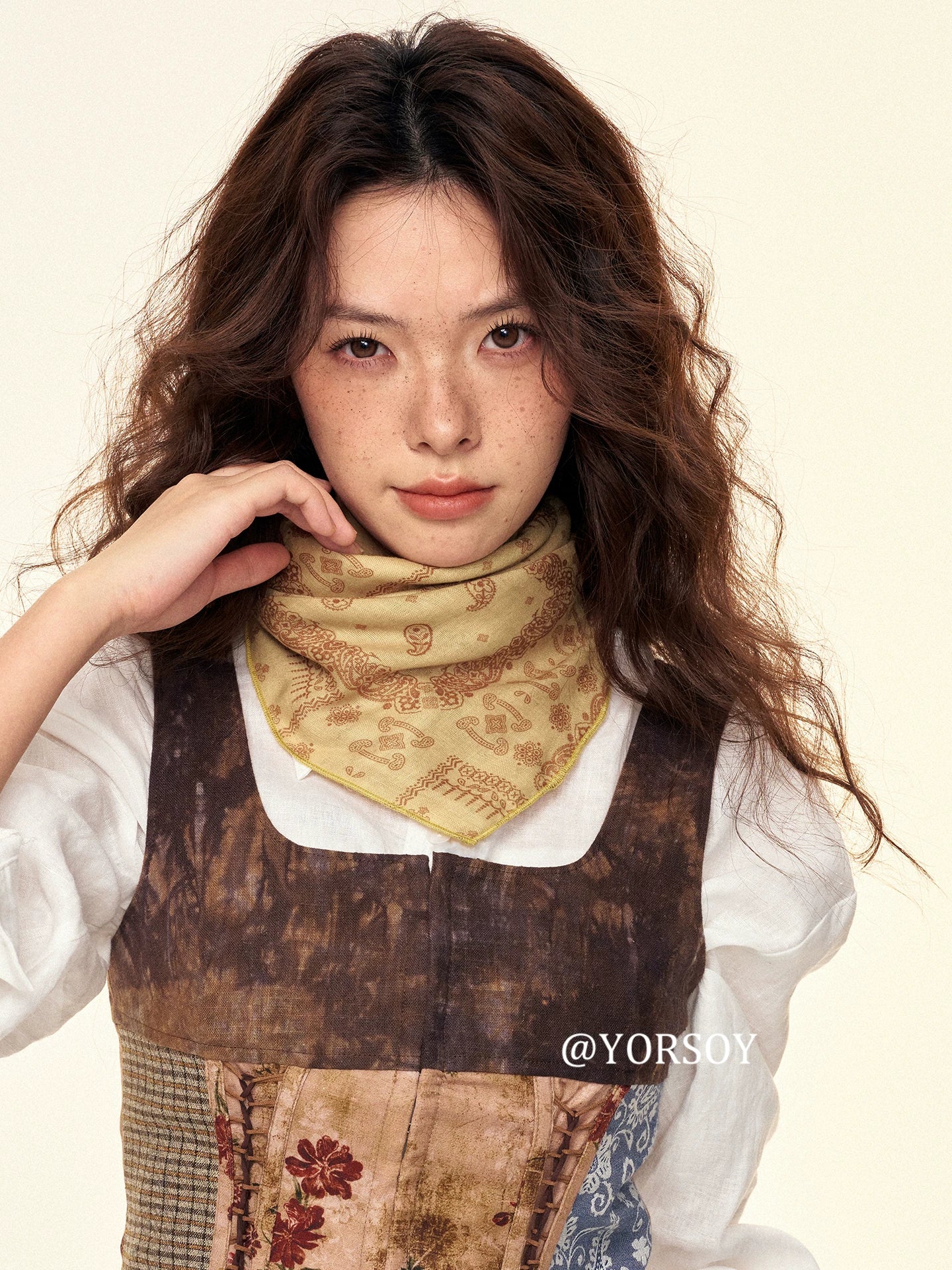 YORSOY Retro Atmosphere Multifunctional Square Scarf
