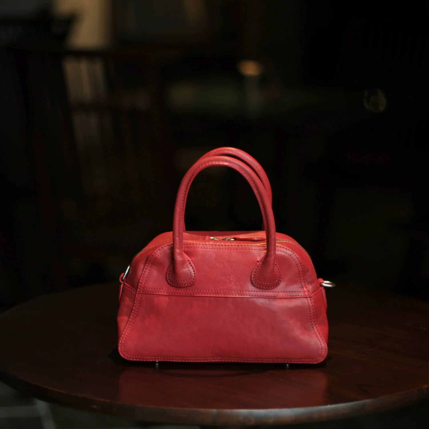 EZRO Simple and Versatile Leather Handbag