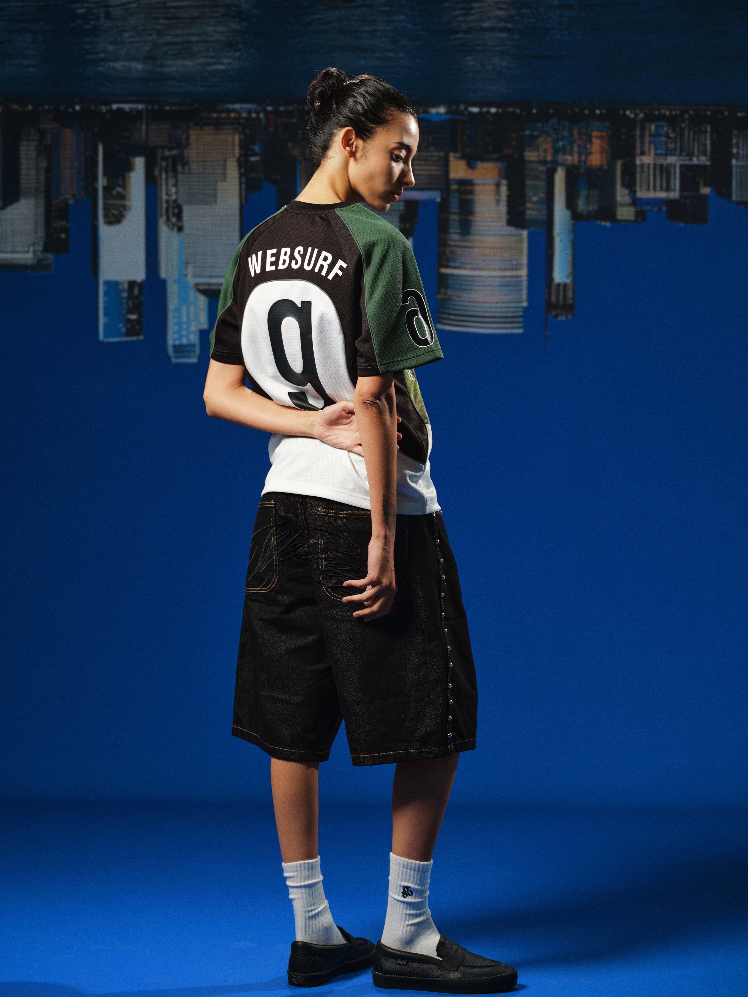 WebSurfGroup Green Mirror Mesh Loose Sports Tee