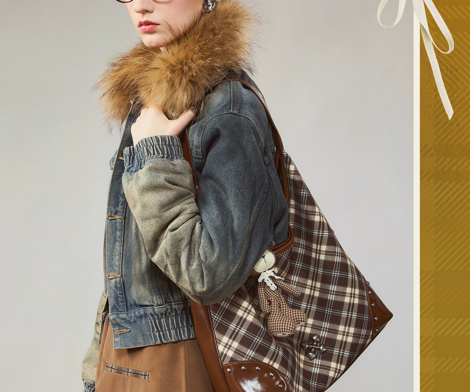 JACD Plaid Commuter Large Capacity Tote Bag