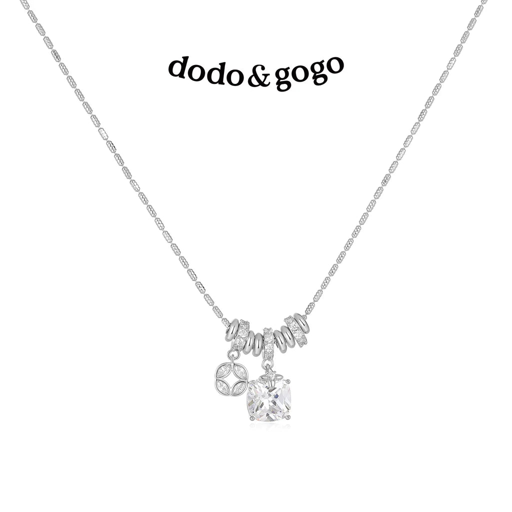 DODOGOGO Streamer Entanglement Necklace