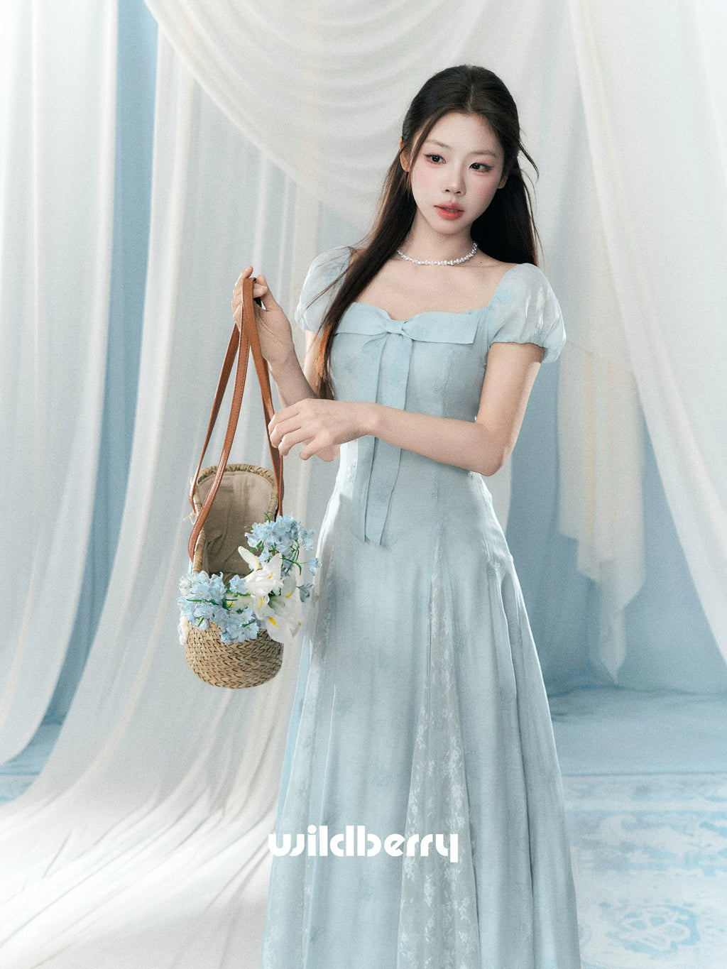 Wildberry Casual Square Neck Dress