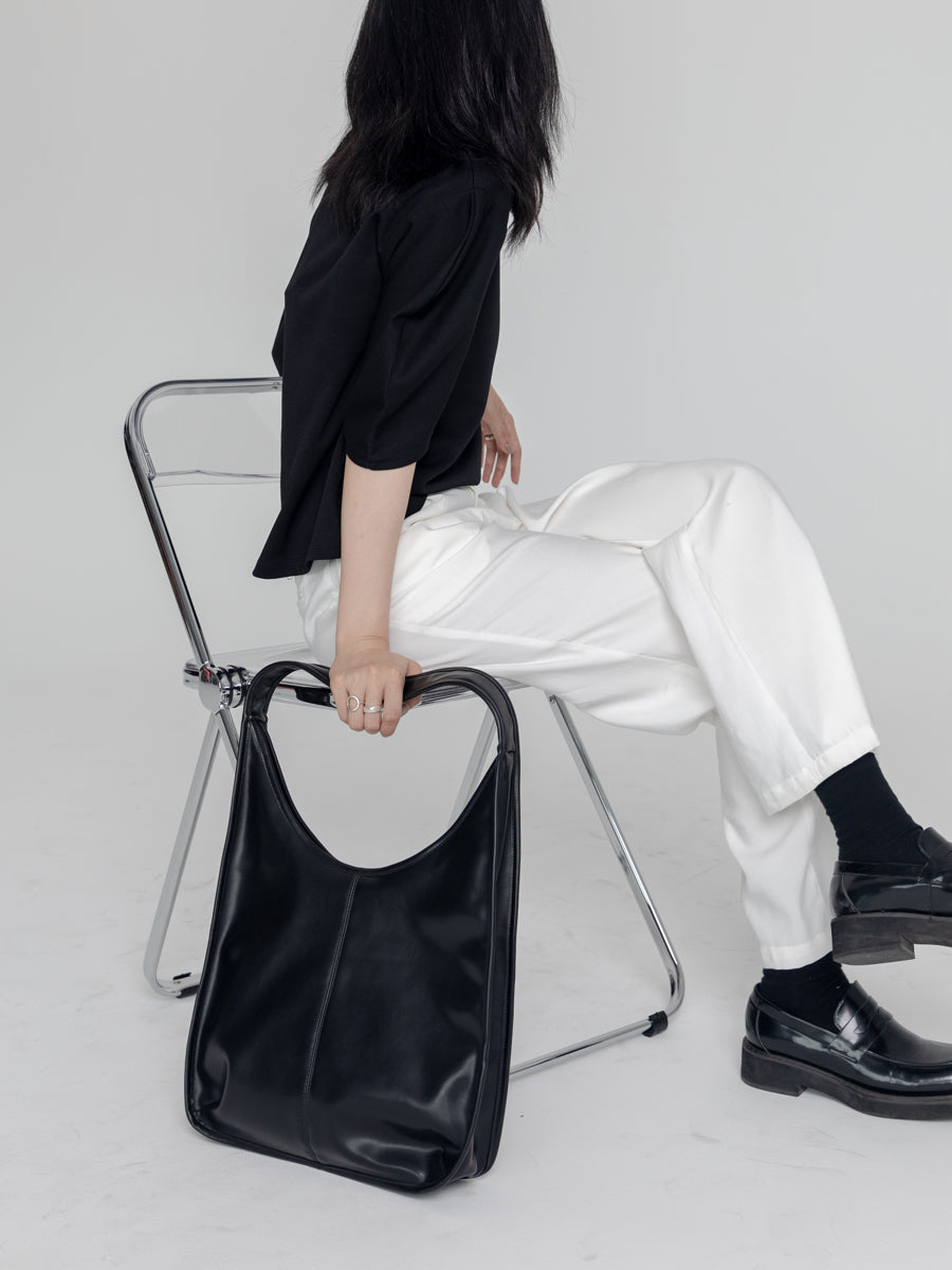 DirtySix • Black Swan Shoulder Tote Bag