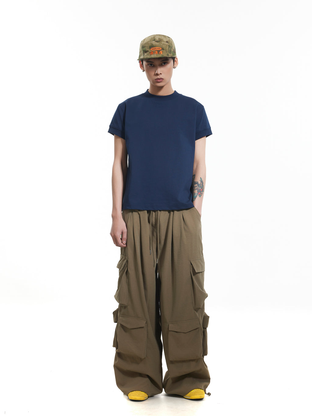 BTSG P0CKETS soft fabric multi-pocket drape Pants