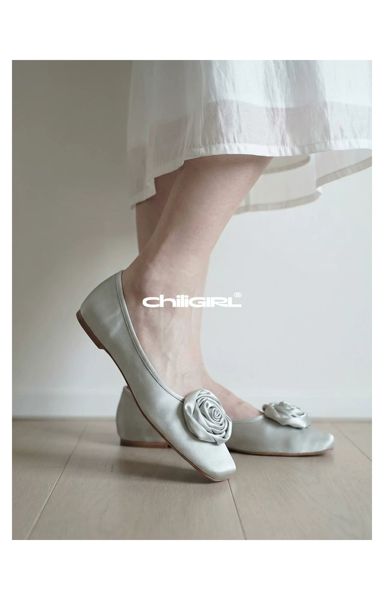 CHILIGIRL Flat Bottom Square Head Flower Decorative Single Shoes