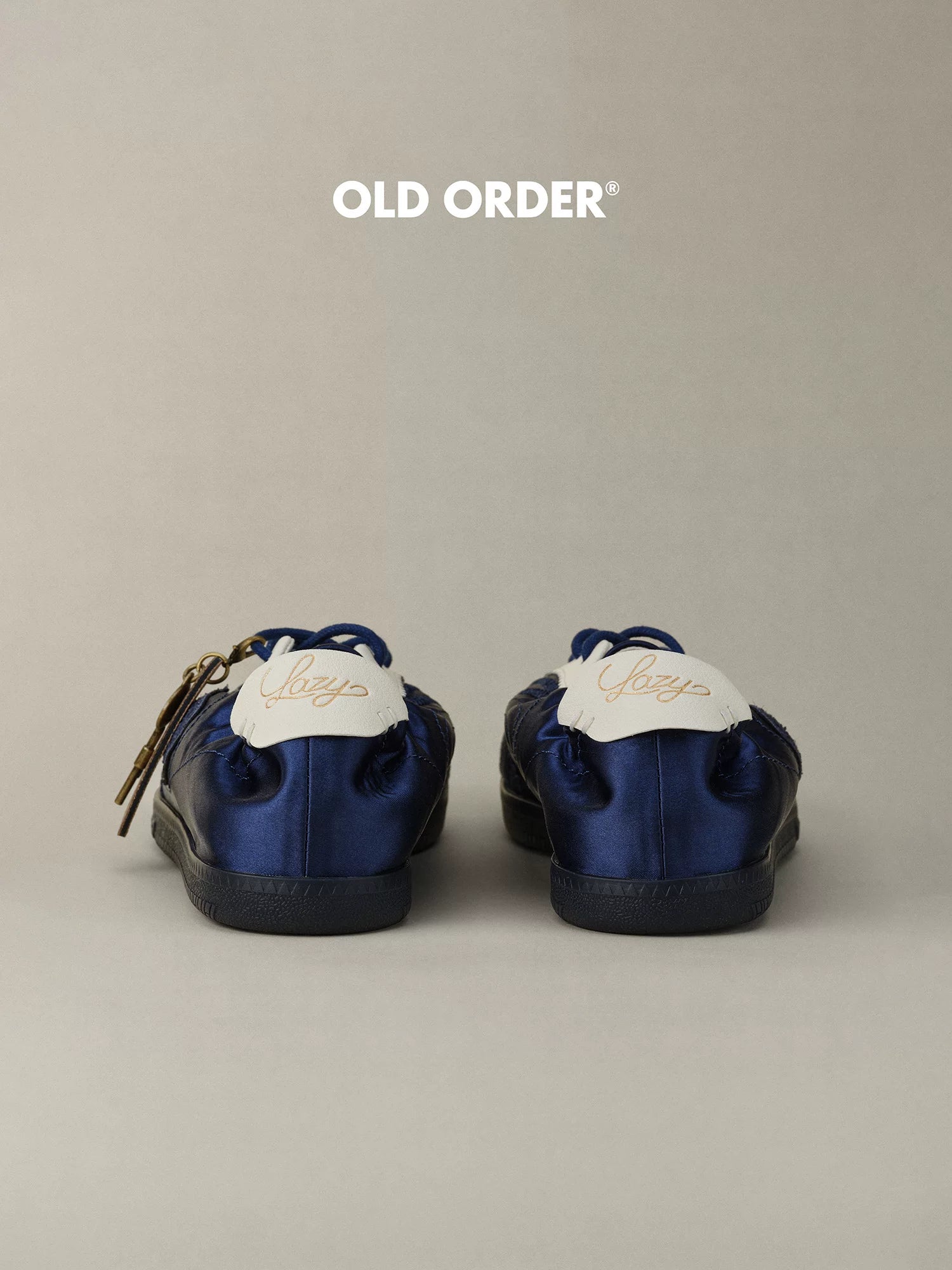 OLDORDER Retro Thin-soled Casual Flats