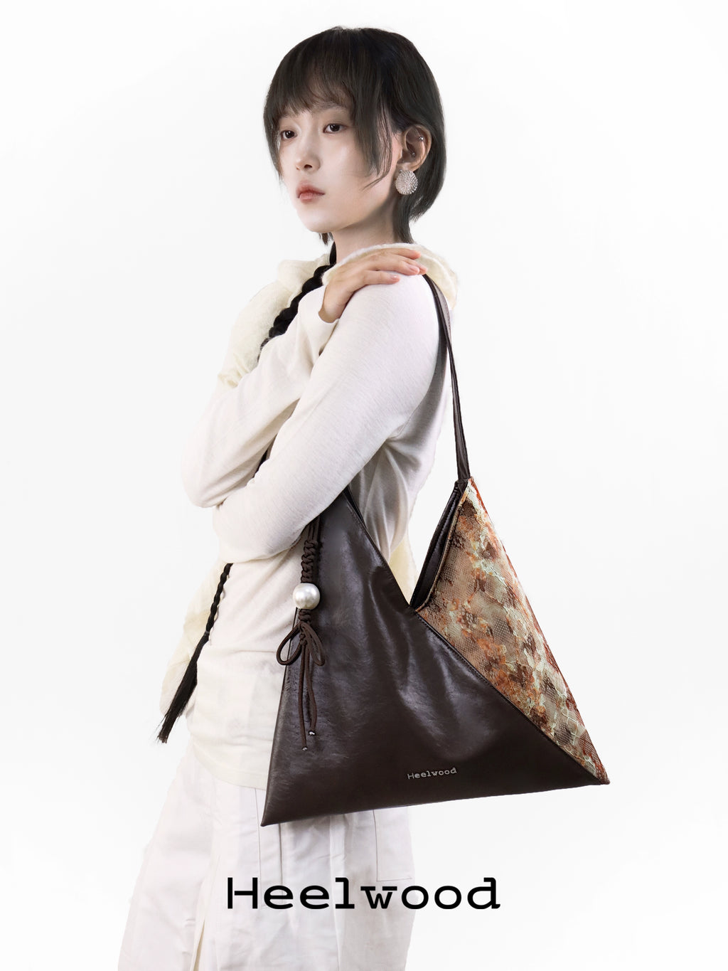 Heelwood Colour Matching Knot Shoulder Bag