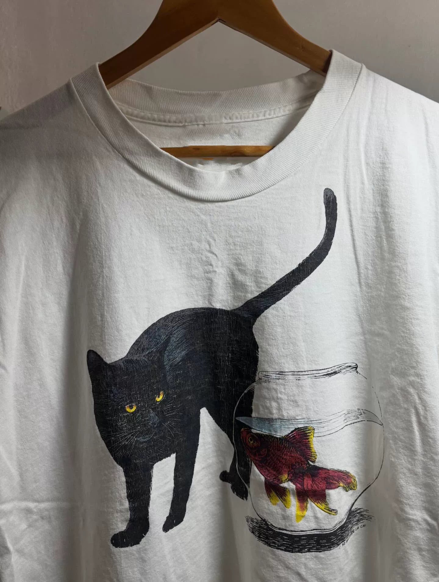 Wang Youbing Fun Spoof Hand-painted Cat Tee