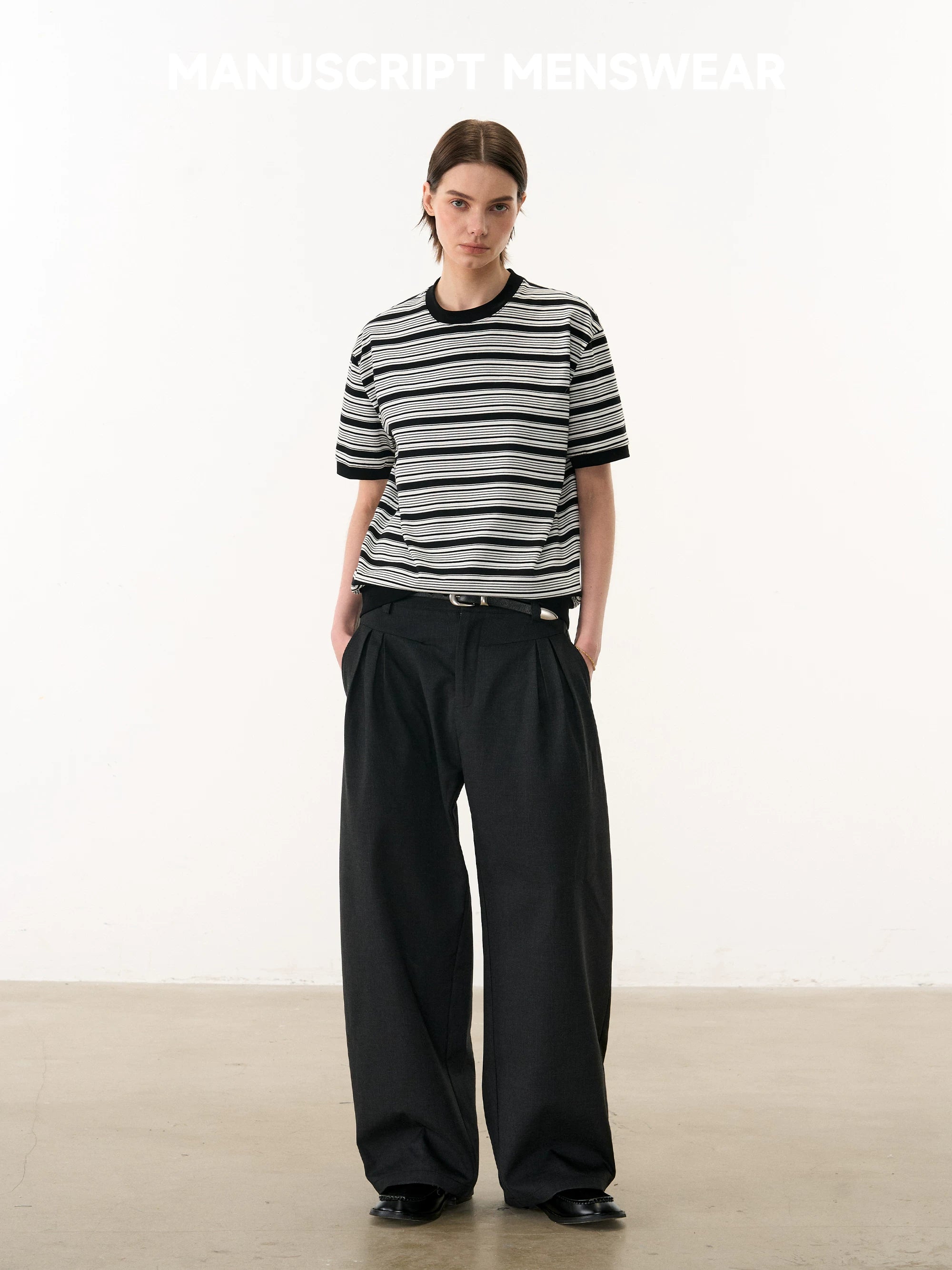 MANUSCRIPT Front Shoulder Striped Slim Tee