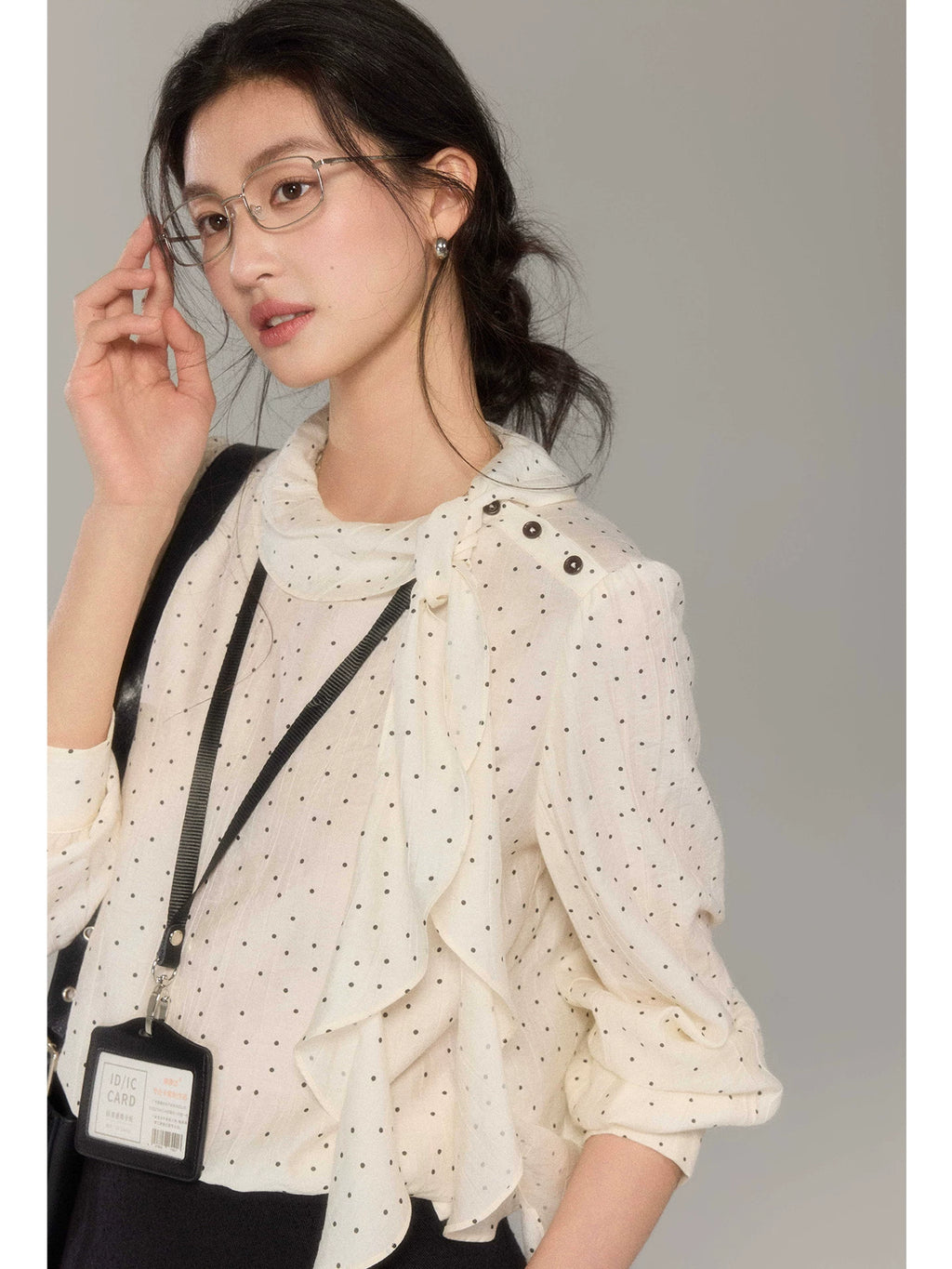 TYANG Polka Dot Fungus Edge Loose Streamer Shirt