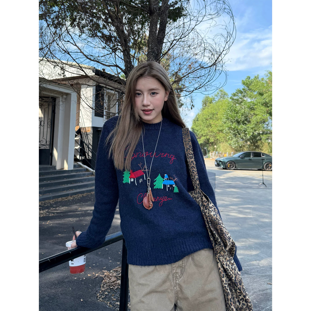 CCYE Vintage Embroidered Crew Neck Pullover Knitted Sweater