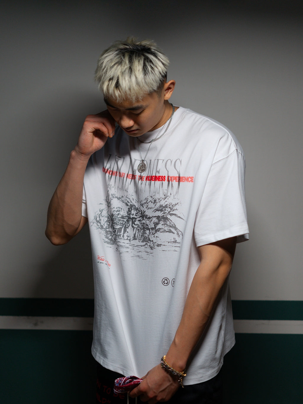 WildX Loose Small Neckline Tee
