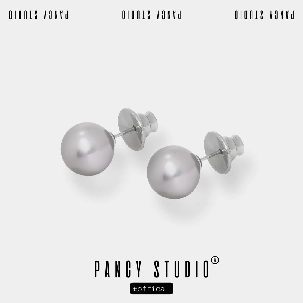 PANCY Low-key Elegant Silver Gray Pearl Stud Earrings