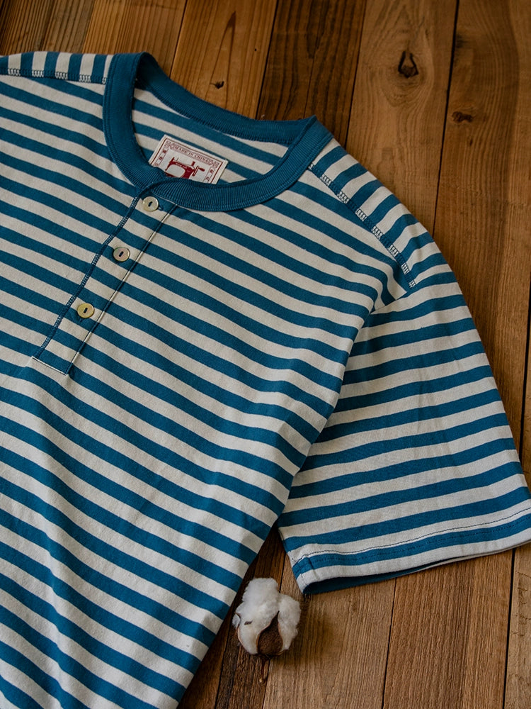 PrintAce Retro Shell Buckle Light Blue Striped Loose Tee