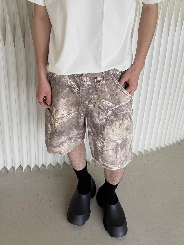KONOOT Dead Branch Camouflage Washed Old Gradual Change Shorts