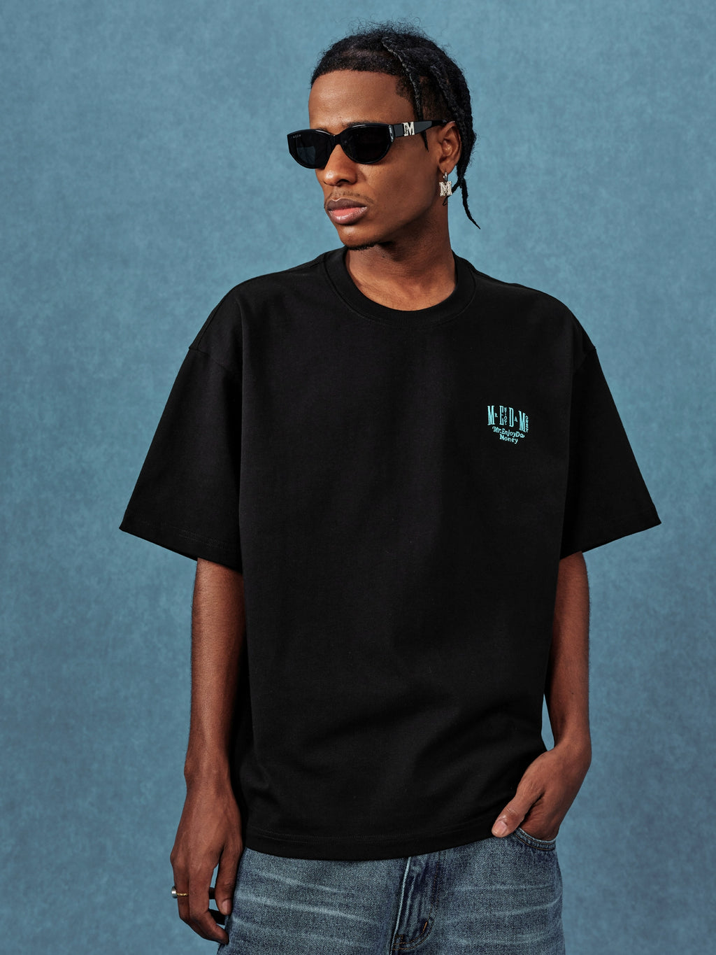 MEDM Letter Embroidery Loose Tee