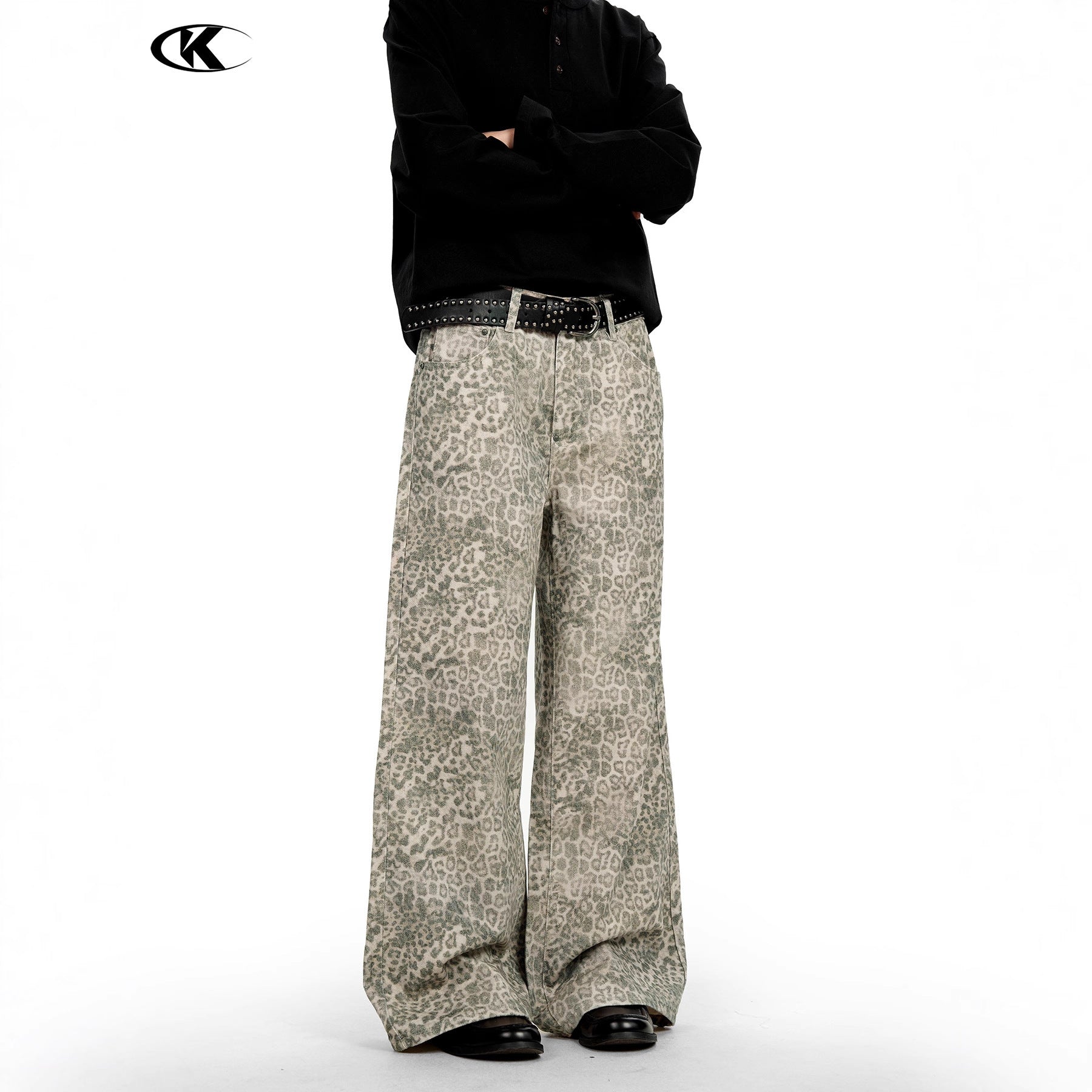 11KN Straight Leopard Jeans
