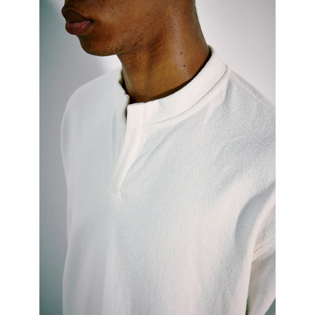 Anniehall Static Luxury V-shaped Split Neck Sweater T-shirt