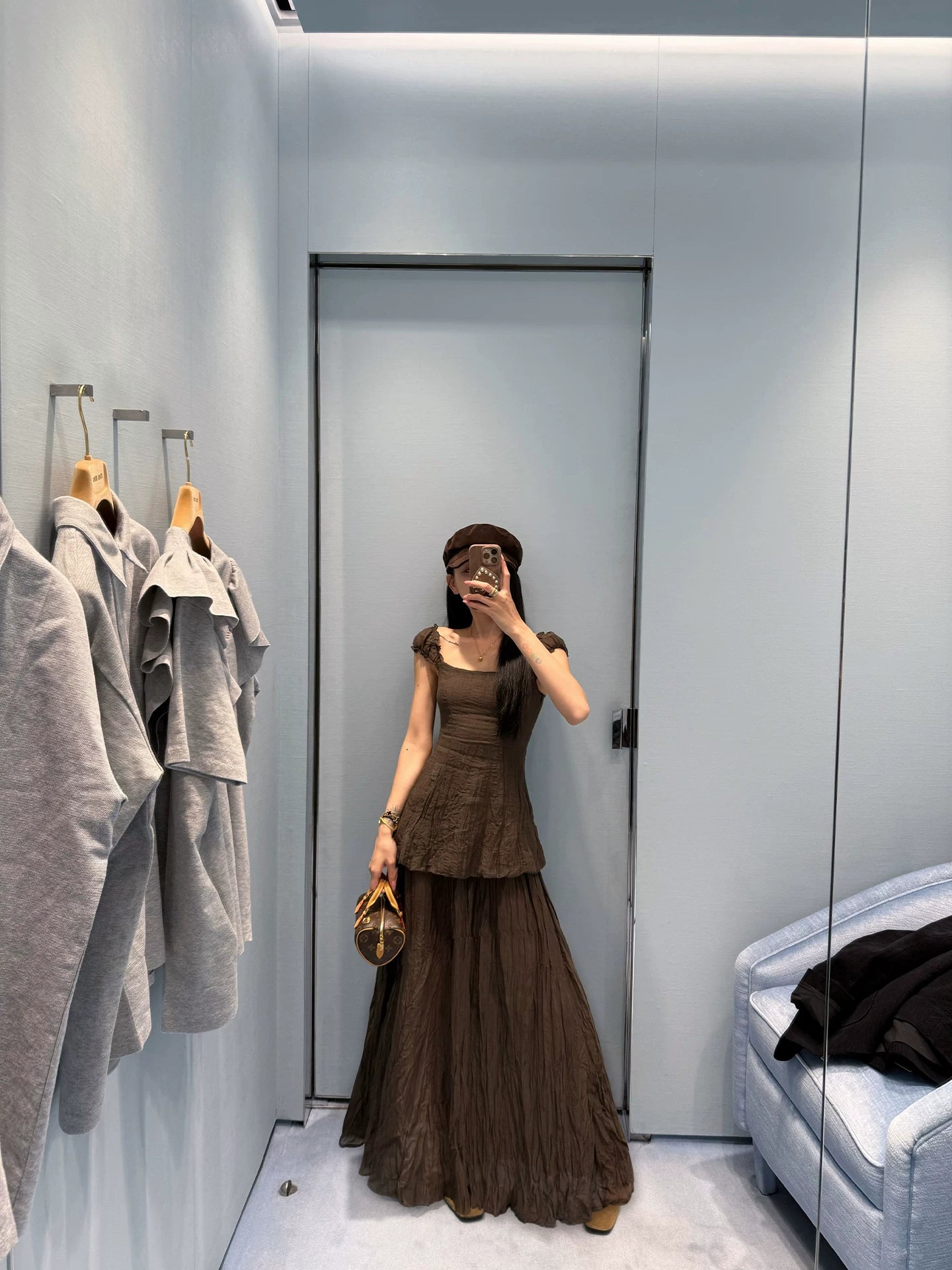 YOUNG KYLIN Square Neck Pendulum Pleated Dress