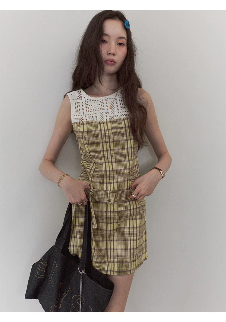 VOOE Vintage Plaid Waist Vest Dress