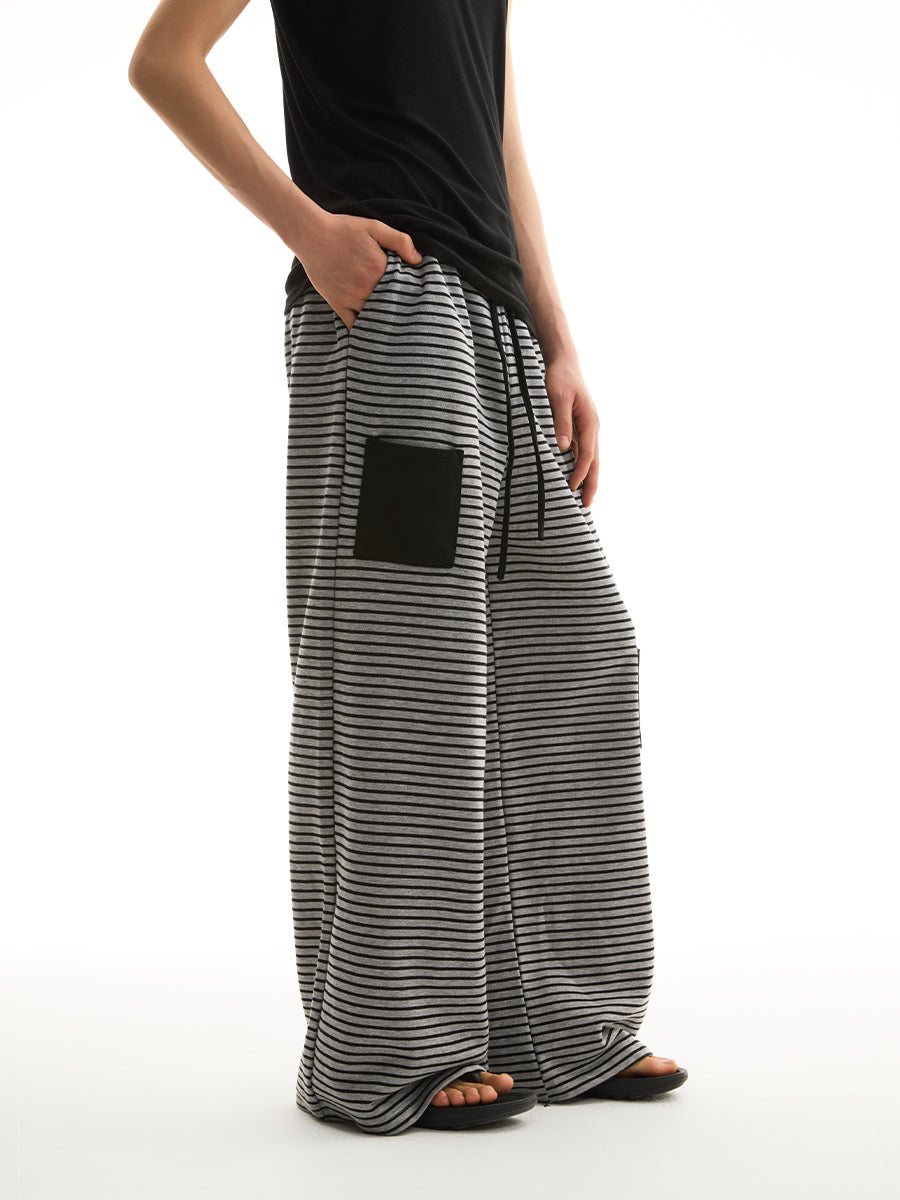 FUNKYFUN Striped Contrasting Color Loose Straight Sweatpants