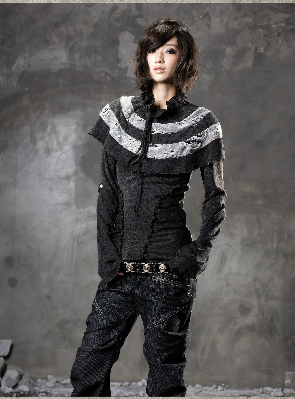 ARIADNAw Vintage Small Cloak Knitted Long Sleeve