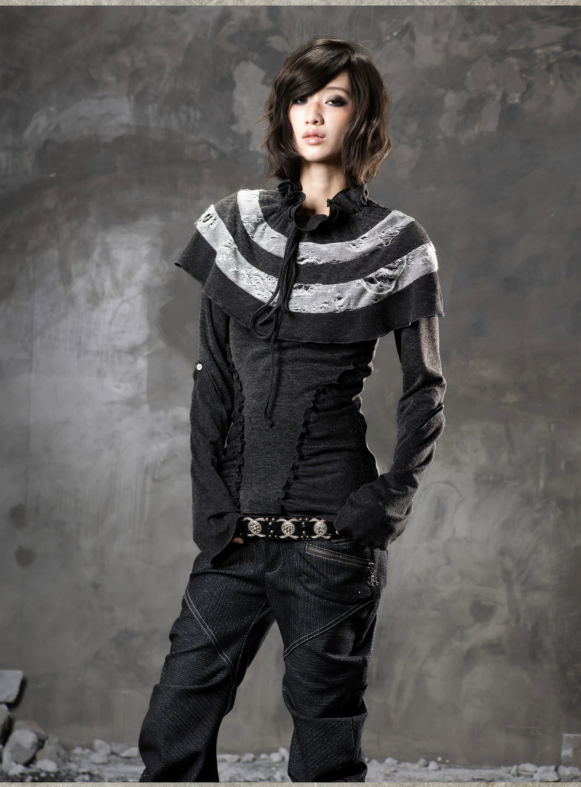 ARIADNAw Vintage Small Cloak Knitted Long Sleeve