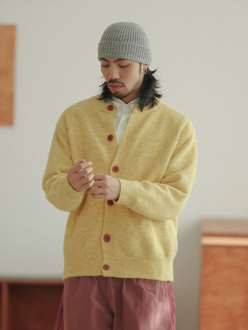 NOEARS Vintage Loose Crew Neck Knitted Cardigan