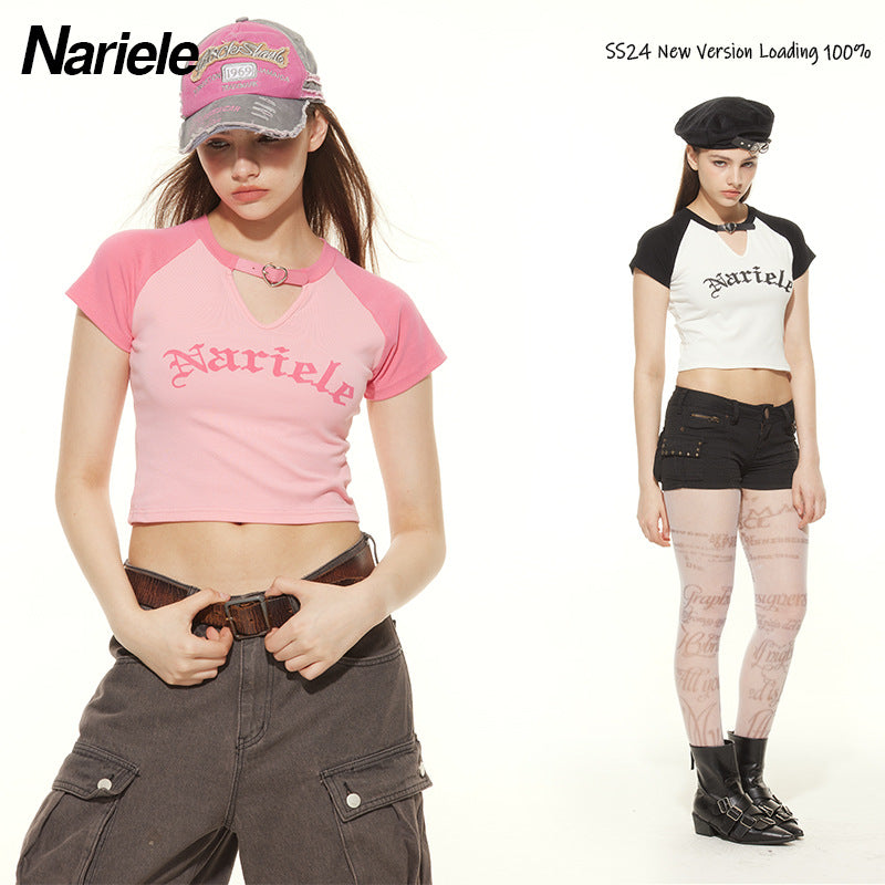 Nariele Hollow Letter Print Contrasting Tee