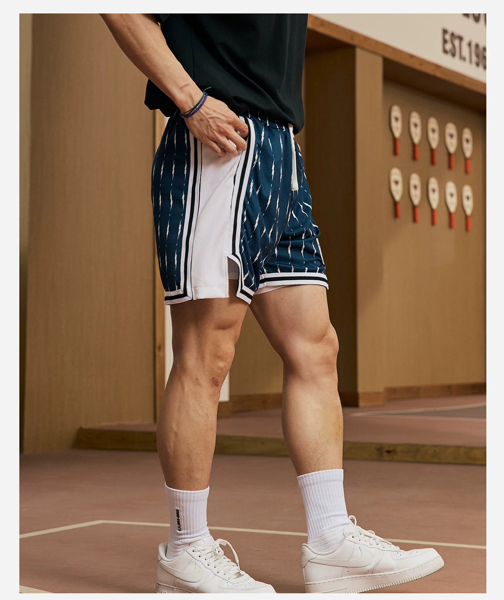 LUSHISI Mesh Contrasting Stitched Slacks