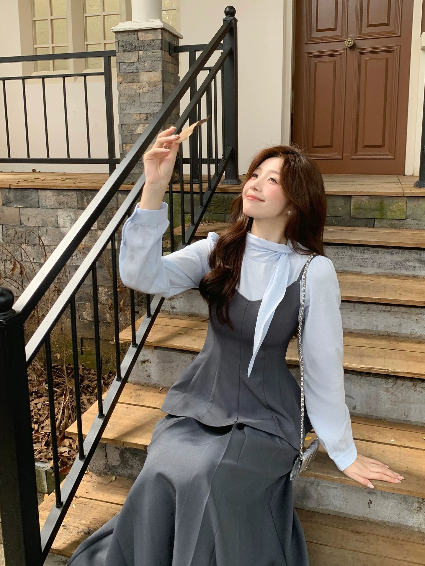 Even Fake Two-piece Suspender Waist Top + Skirt Set