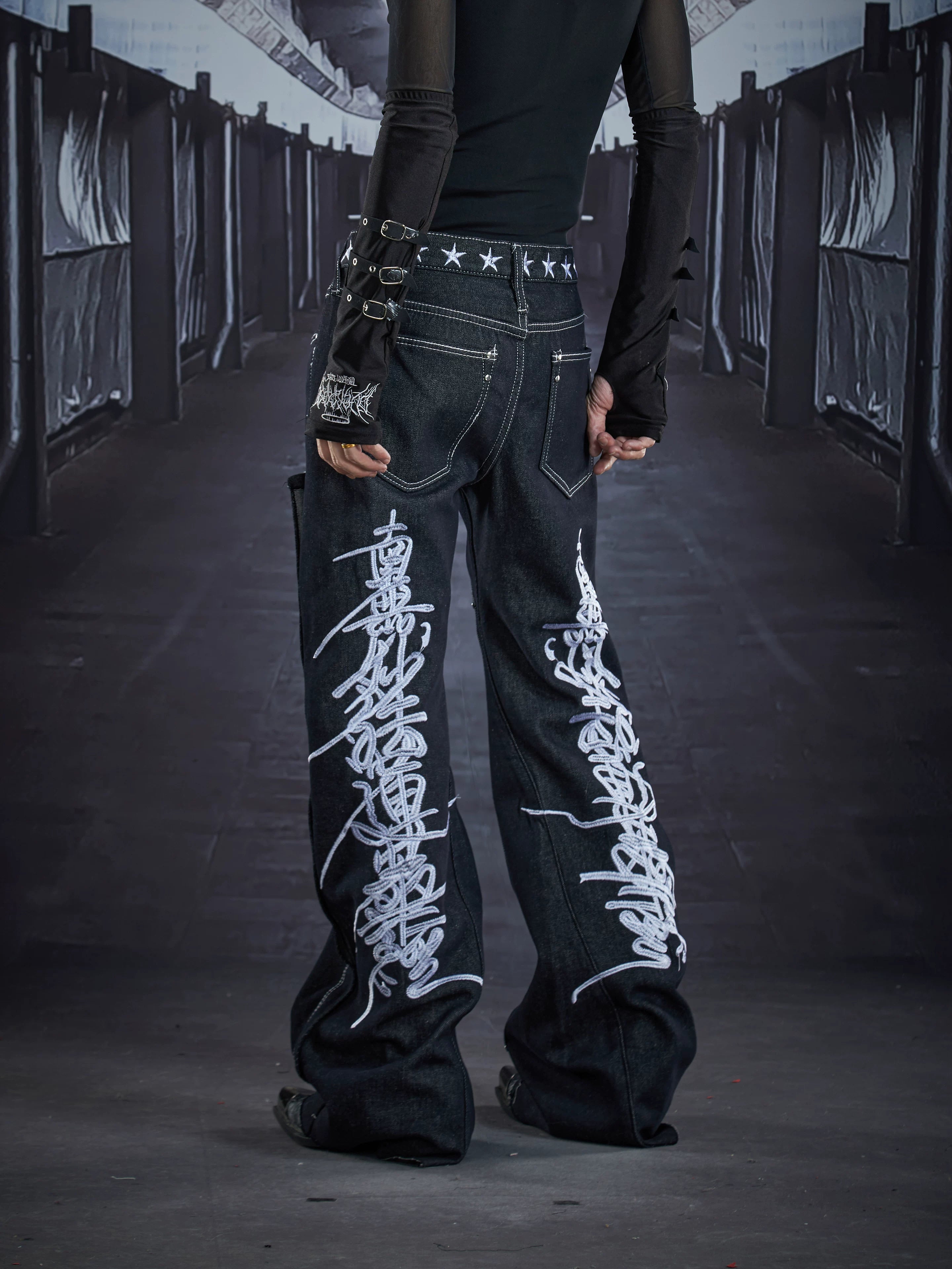 NOMANIAI Heavy Industry Embroidery Straight Low Waist Fleece Jeans