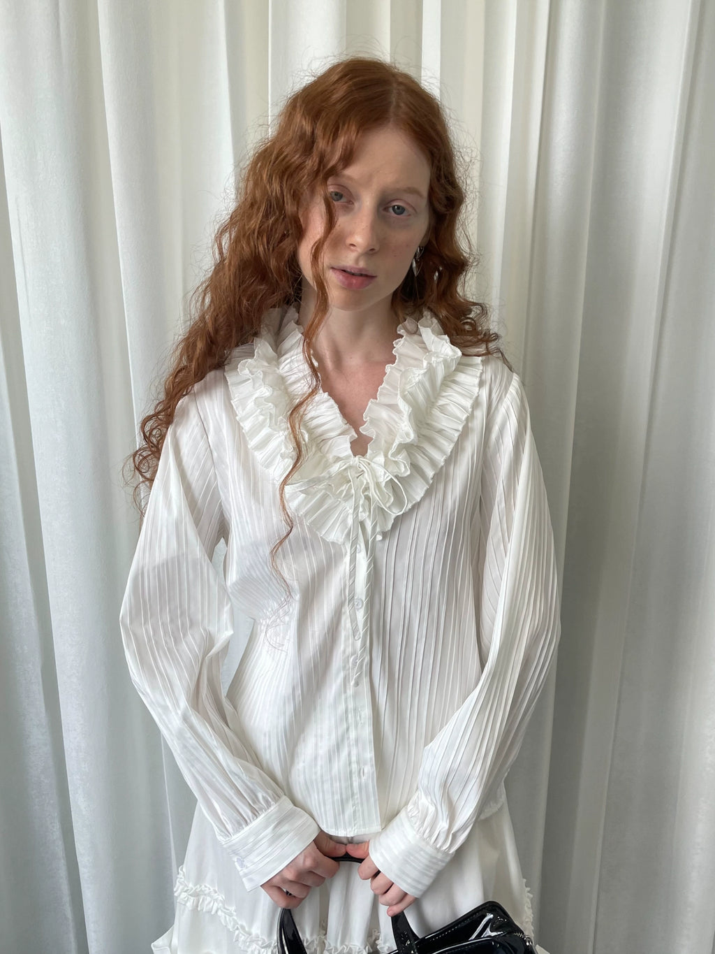 Loosesmell Large Lace-Up Collar Long Sleeve Shirt