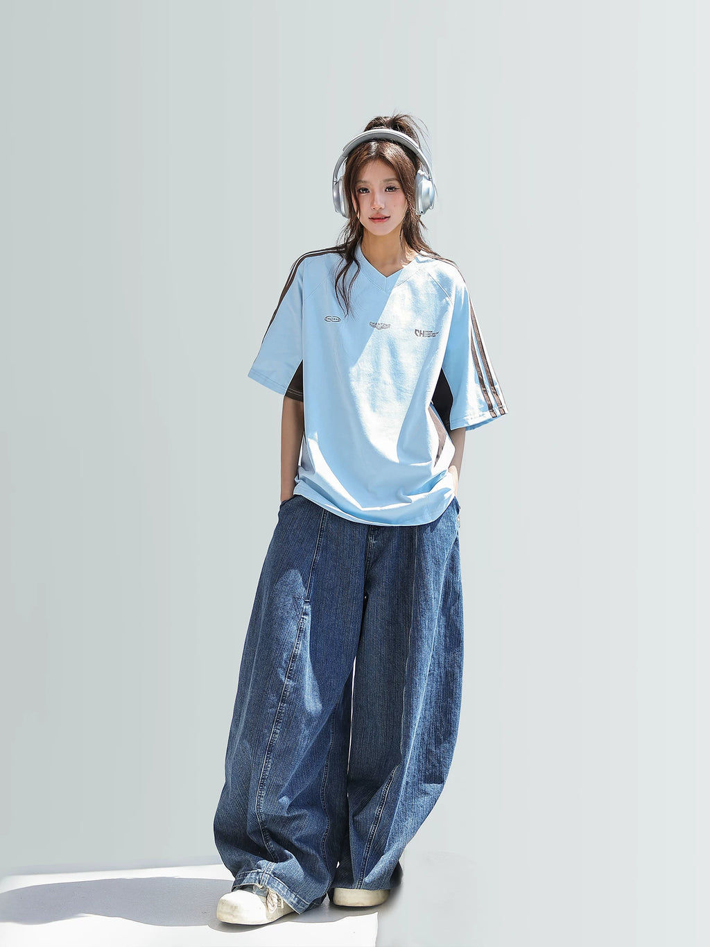 CHANT2nd Splicing V-neck Casual Tee