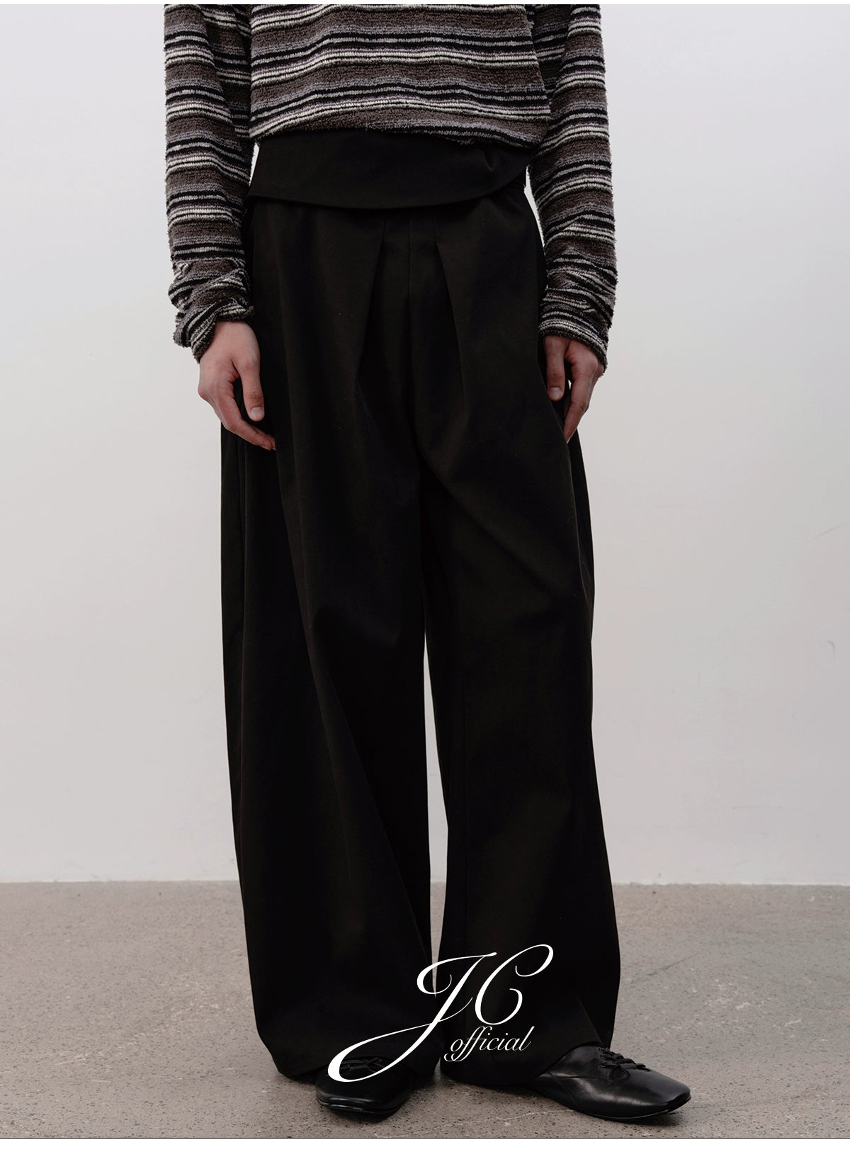 JCAESAR Waist-turned Pleated Straight-leg Slacks