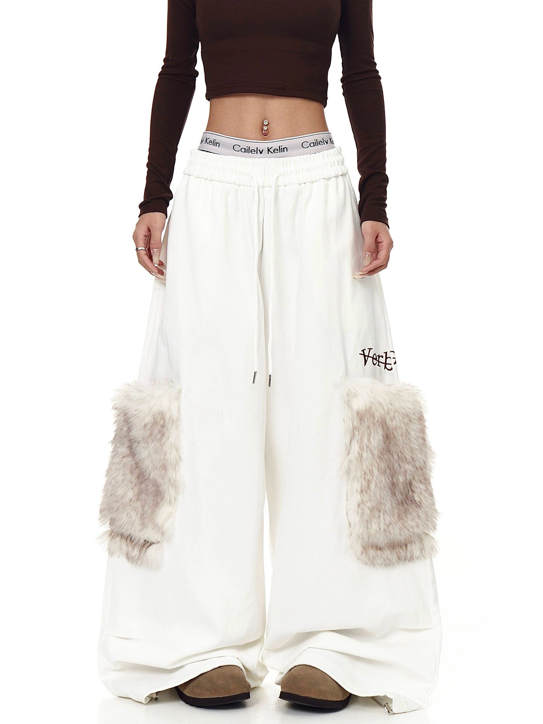 BLACKLISTS Vintage Plush Large Pocket Pleated Wide Leg Pants